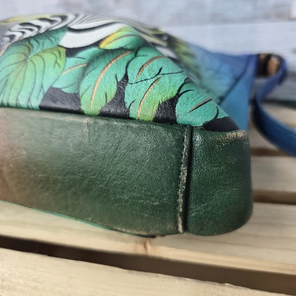 Anna by Anuschka Handpainted Leather Medium Organizer Crossbody Bag Zebra Safari - Picture 6 of 10